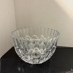 Crystal Clear Studios Marielle 5 X 3 lead crystal bowl